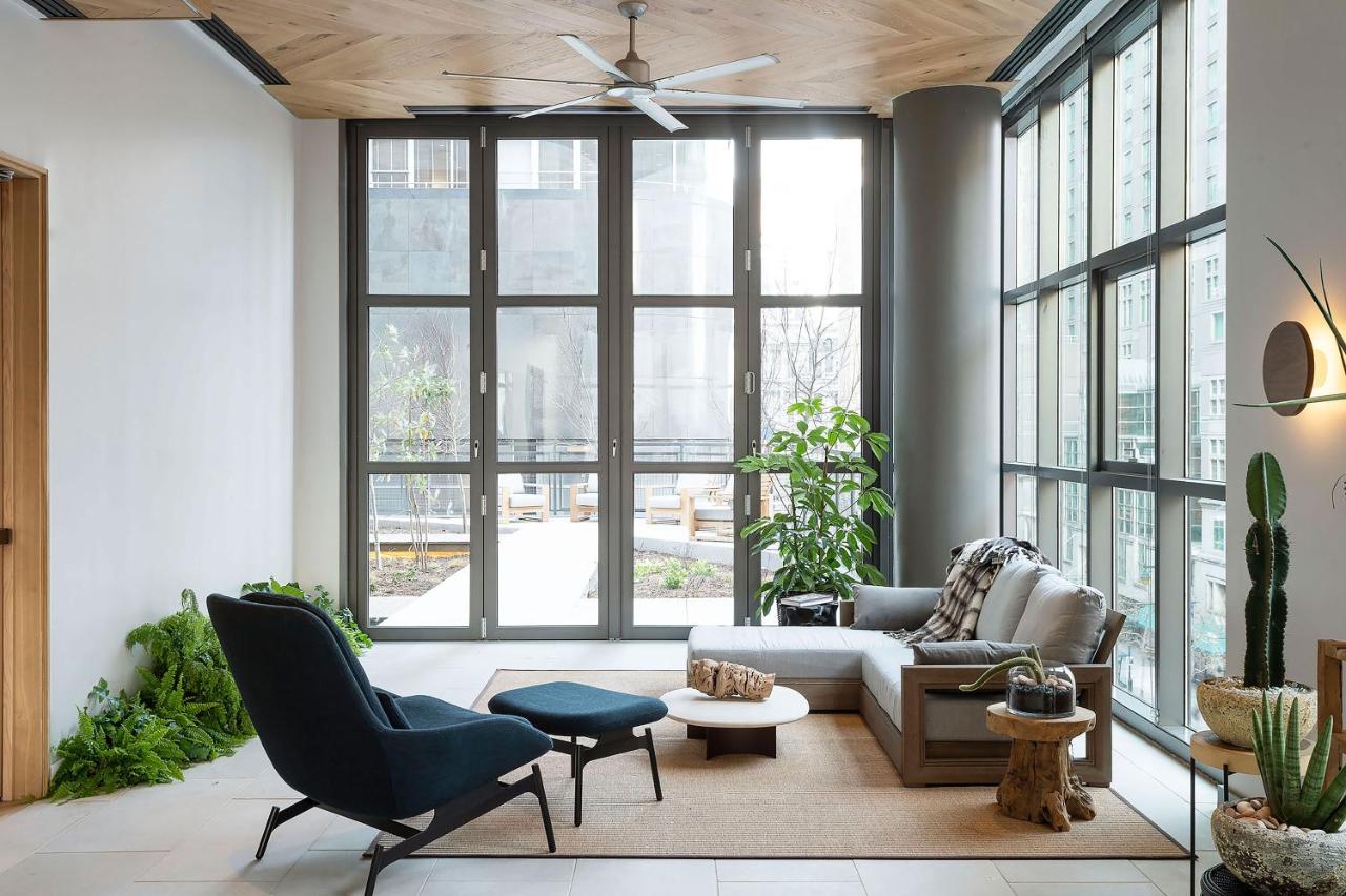Roost East Market Apart-hotel 4*